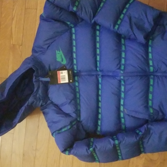 Kids Nike Down Coat - Picture 2 of 5